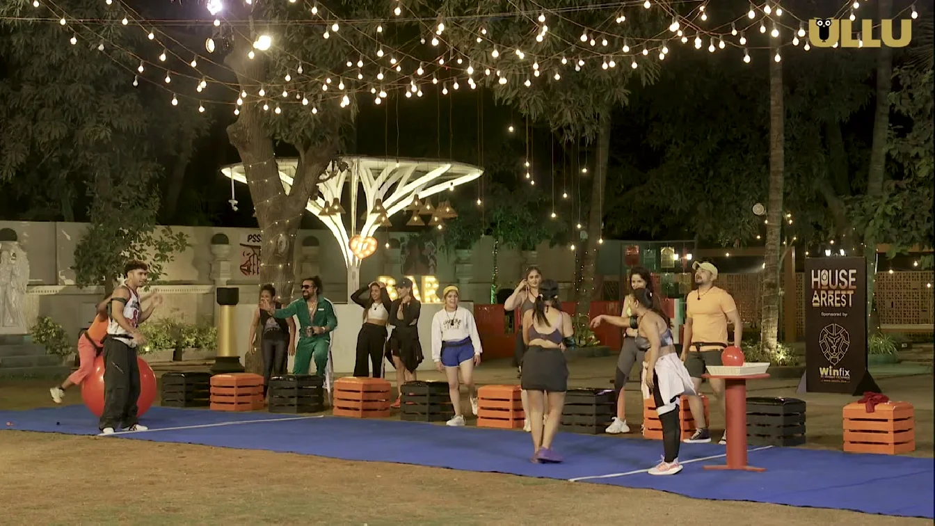 Preview of House Arrest S01 E08 ULLU